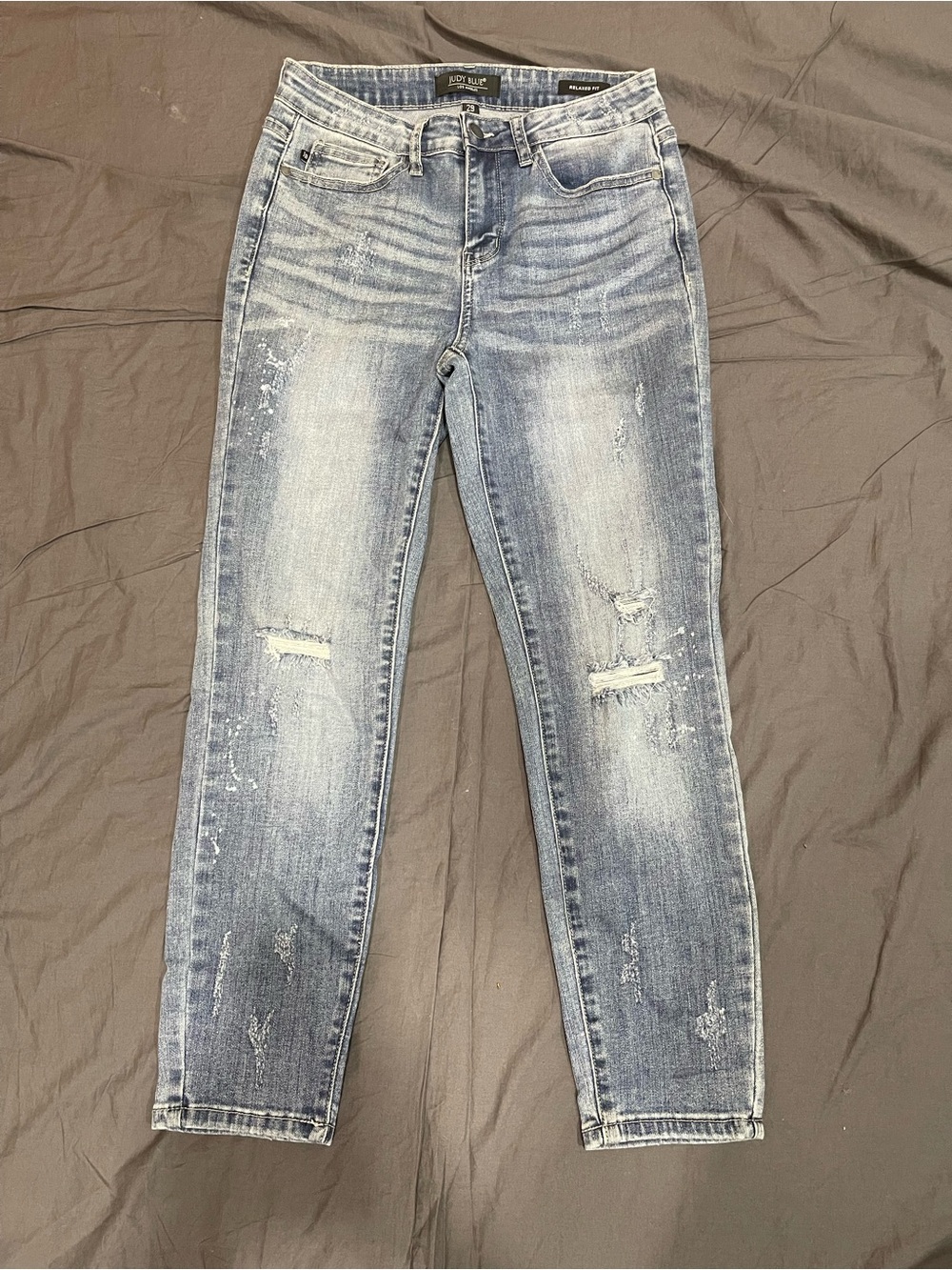 Judy Blue Light Wash Distressed Ankle Jeans